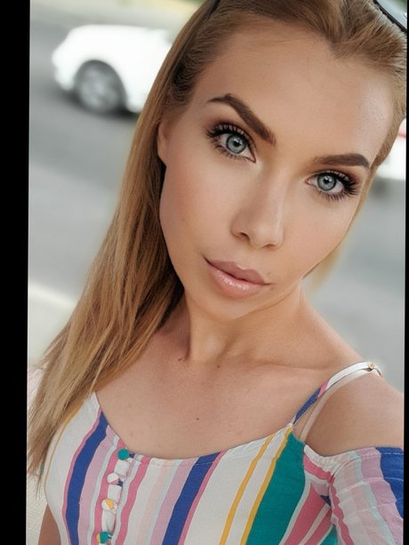 Sweetkiss free actress galleries