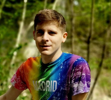 sascha sexy actress pic