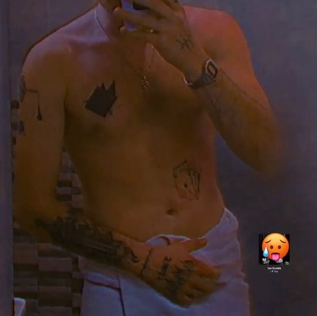 FLOWZY best pornstar img