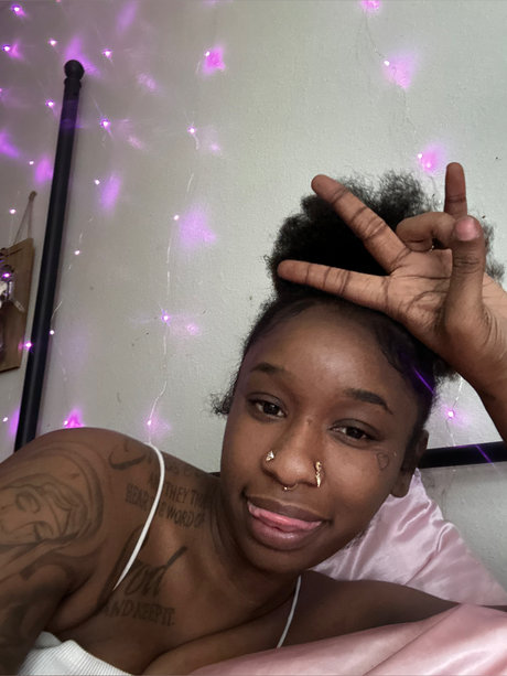 Ms pretty_ high quality pornstar gallery