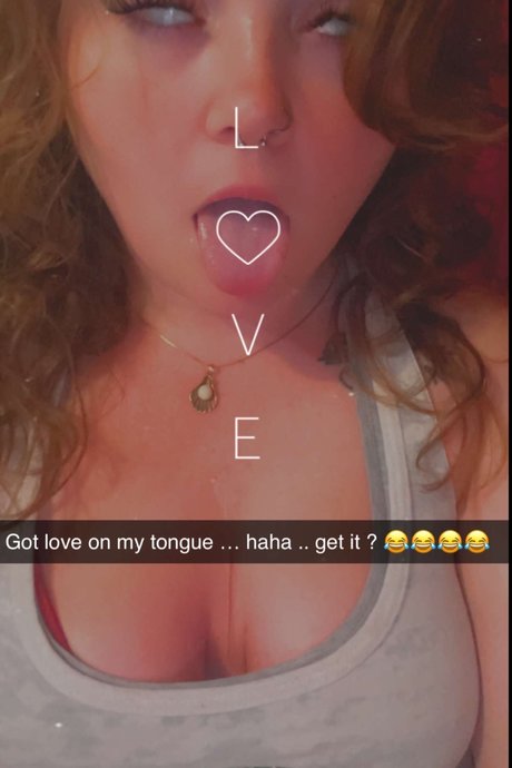 HellmammaD nude actress gallery