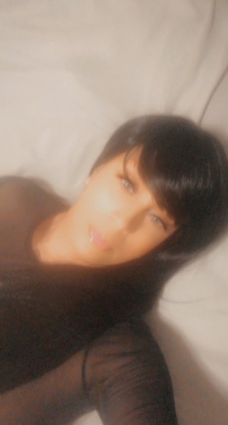 Greeneyezzzz star naked photos