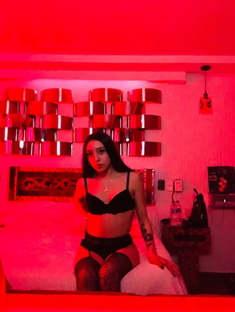 Natacha tamara exclusive model pic