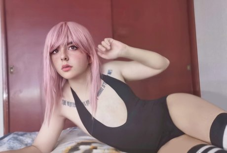 Malina Demon model hot pic