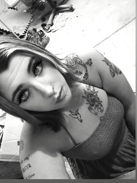 Savannah Ranaglia pornstar nice pictures