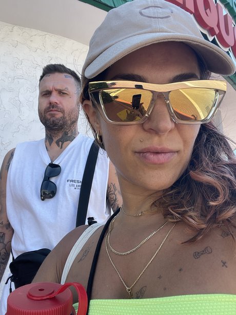 Patrick amp amp Veronica Ridge hd actress img