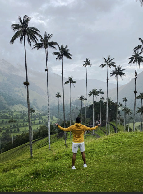 Saca perfect pornstar pictures