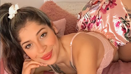 _Haii Bunny star adult picture