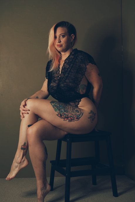 Lorelei Autumn hd actress galleries