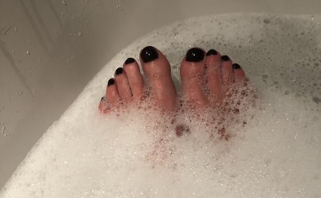Female Foot Fetish F3 pretty actress archive