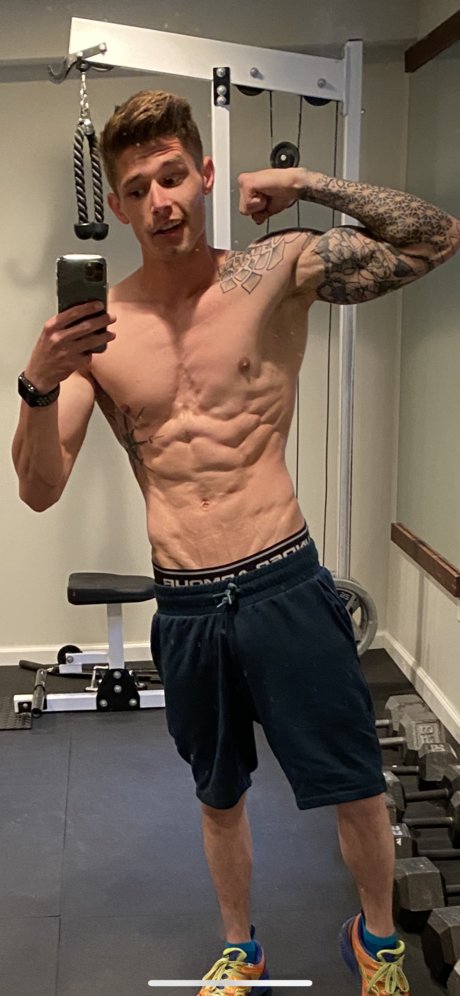 Ivan Hungry exclusive actress img