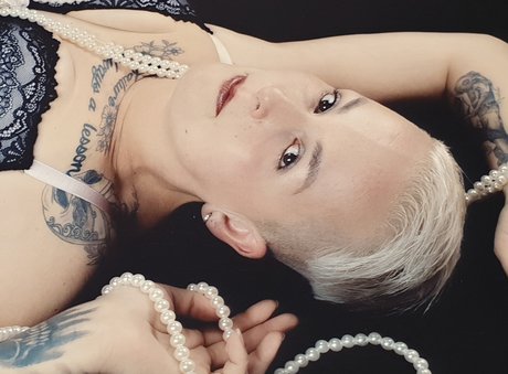 fansly onlyfans art porn photo