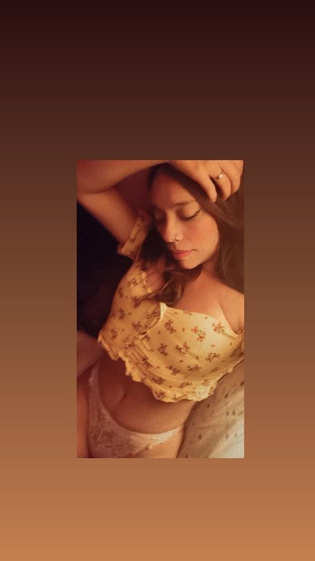 Mimifransi sexy model images