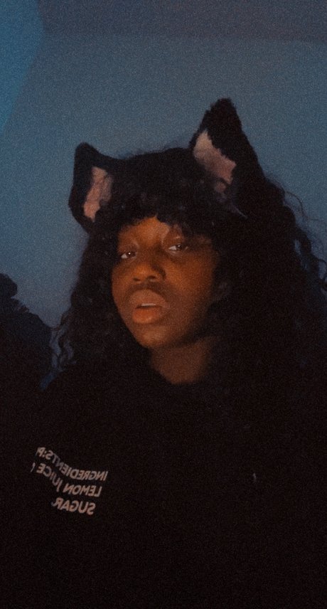 hunniihana hd actress image