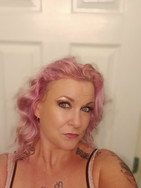 Nora Egan xxx pornstar images