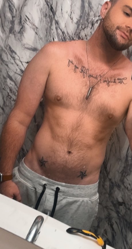 Nick Carter star sex galleries