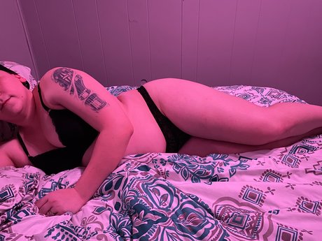 Brooke Brown pornstar sex pics