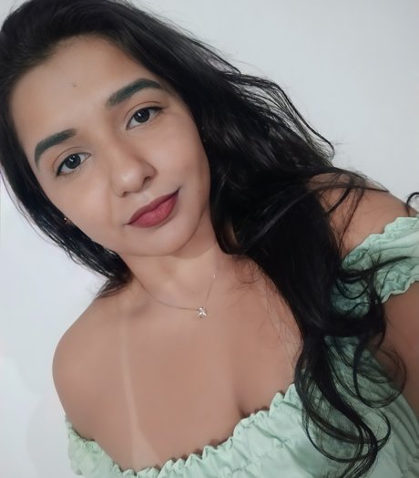 janni bento hd star photo