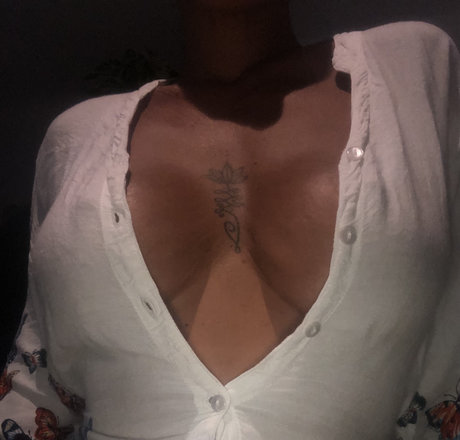 Hot Mom pornstar exclusive archive