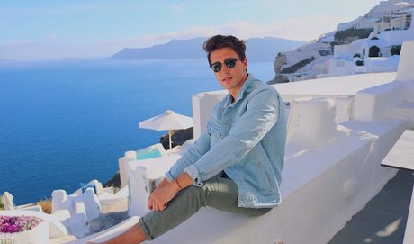 Grant Caplan perfect actress picture