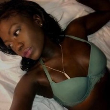 Ohkiakiakia pornstar sex pic