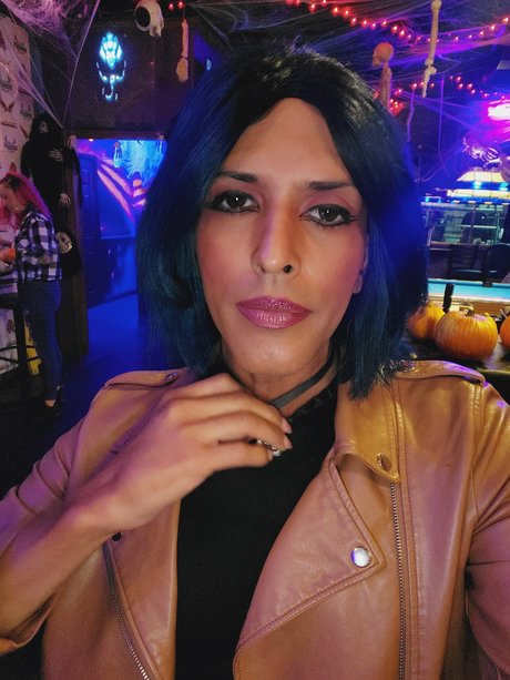 Gigi Sparkle nudes actress images