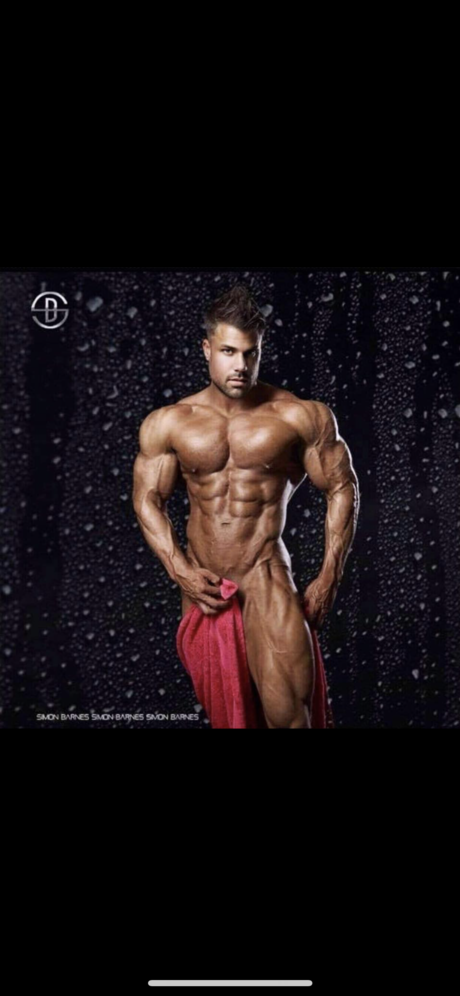 KingAesthetic high quality model gallery