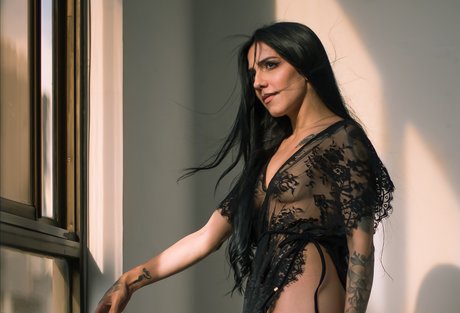 iommamusica xxx actress picture