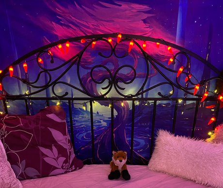 Lulu Valadon pretty actress image