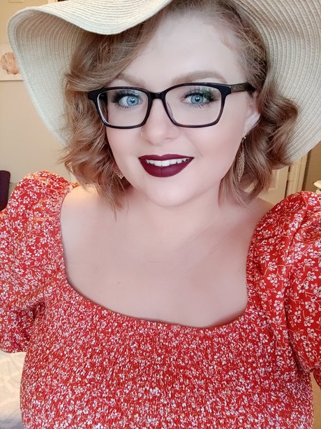 IrishGirl porn actress galleries