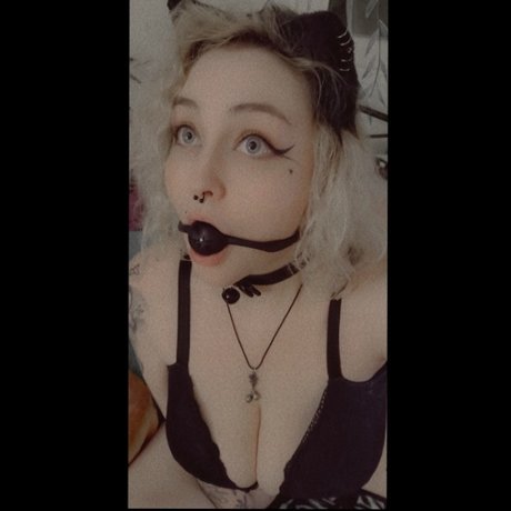 Chemical Sin_ adult model photo