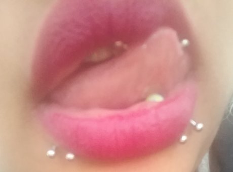 GT QUEENN perfect model pictures