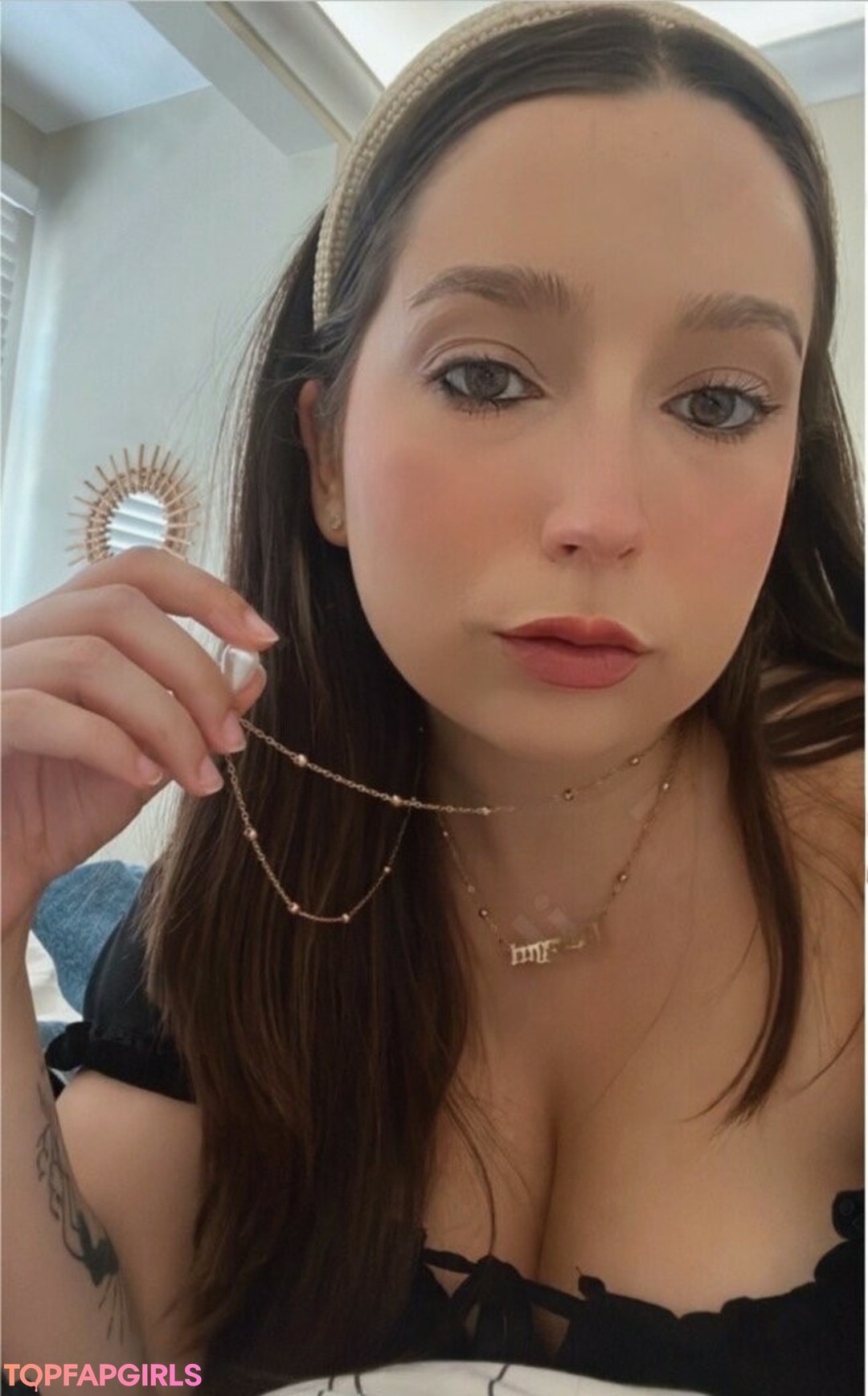 Kirsty Wells star nude pictures