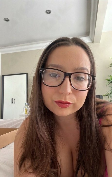 blonde milf big tits onlyfans art porn galleries