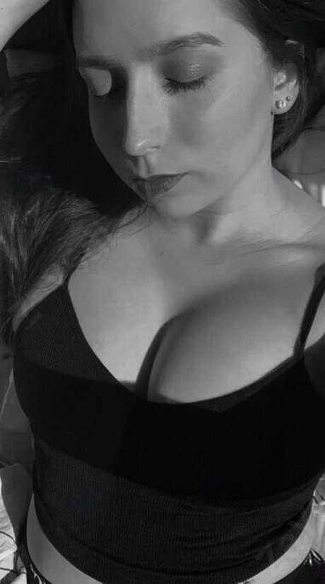 Kirsty Wells xxx star gallery