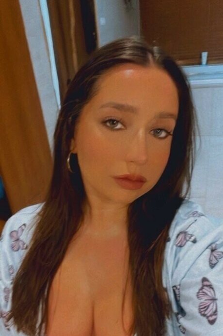 Kirsty Wells pornographic star images