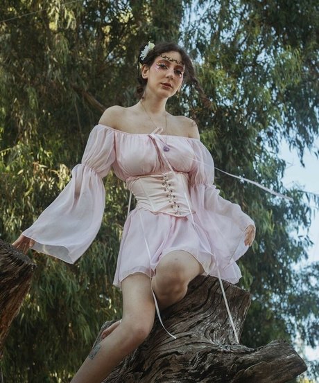 Nico Aro adult model gallery