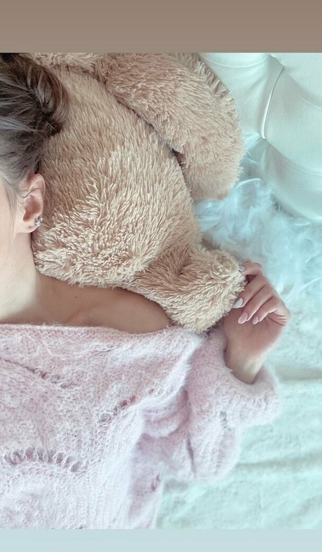 Footish Ann top actress gallery