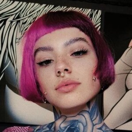 Pink Suicide nice pornstar img