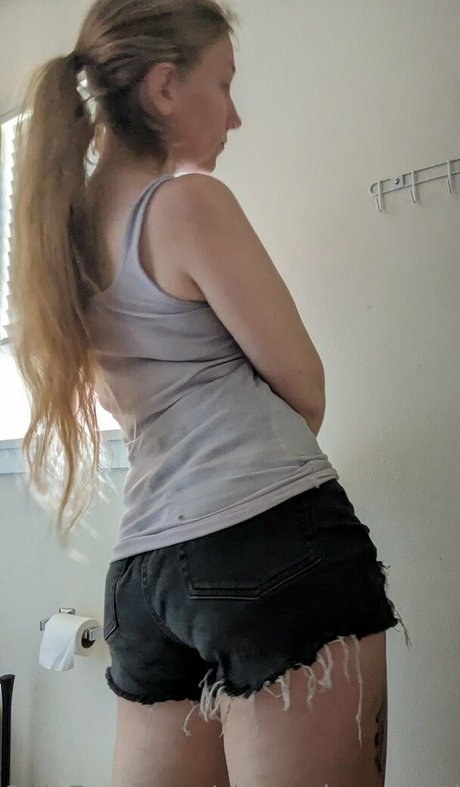 sincerelysarahtrickler model nice img