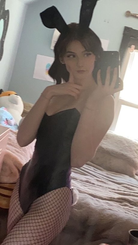 small onlyfans hot sexy picture