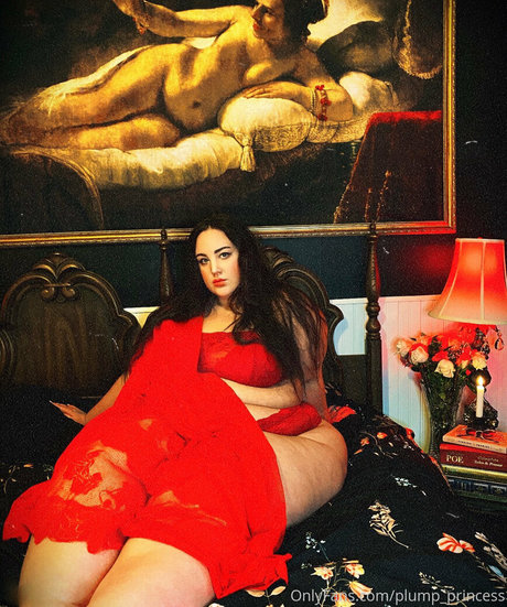 plump princess pornographic star photo