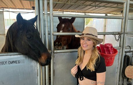 lesbian massage onlyfans naked gallery