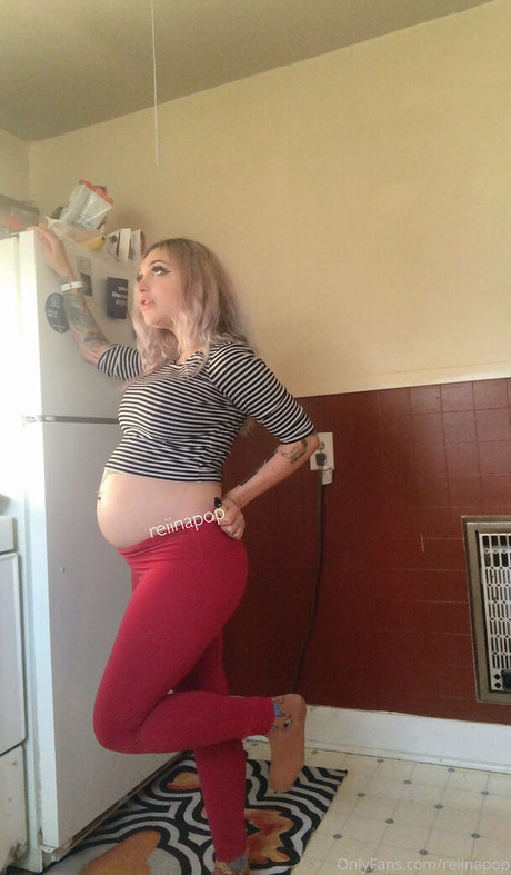 Reiinapop pornstar naked img