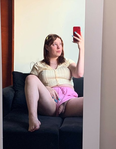 Ofelelia Scheider model sexy pictures