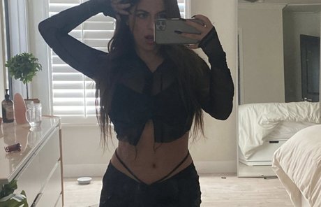 milf tits onlyfans hot nude picture