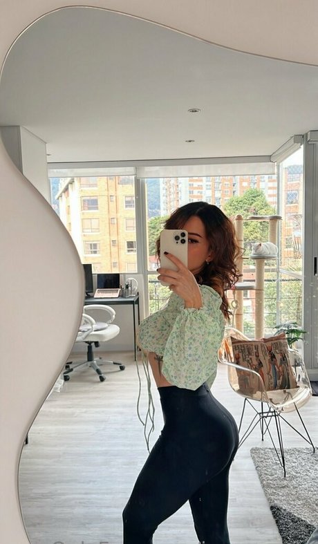 Jessyasuan exclusive model pics