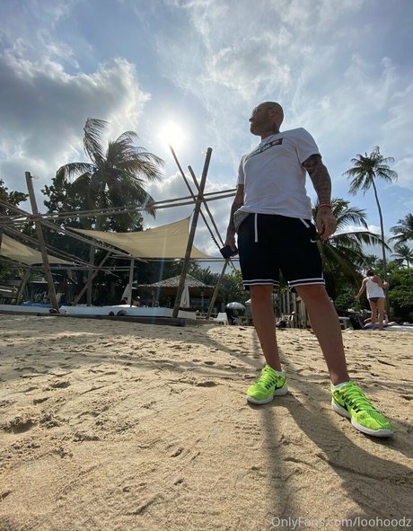 loohoodz sexy actress photos