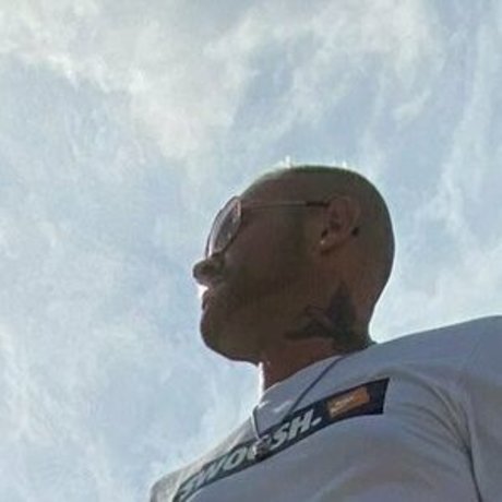 loohoodz model free pictures