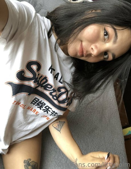 littlelolm pornographic model photo